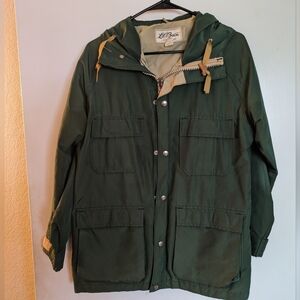 ✨vintage✨ 90s L.L.bean green raincoat